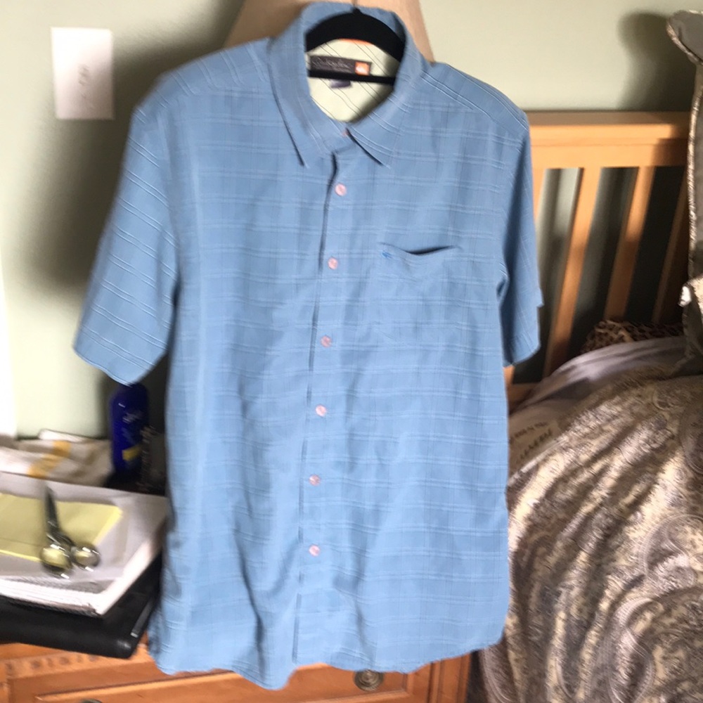 Men’s Large Quicksilver shirt